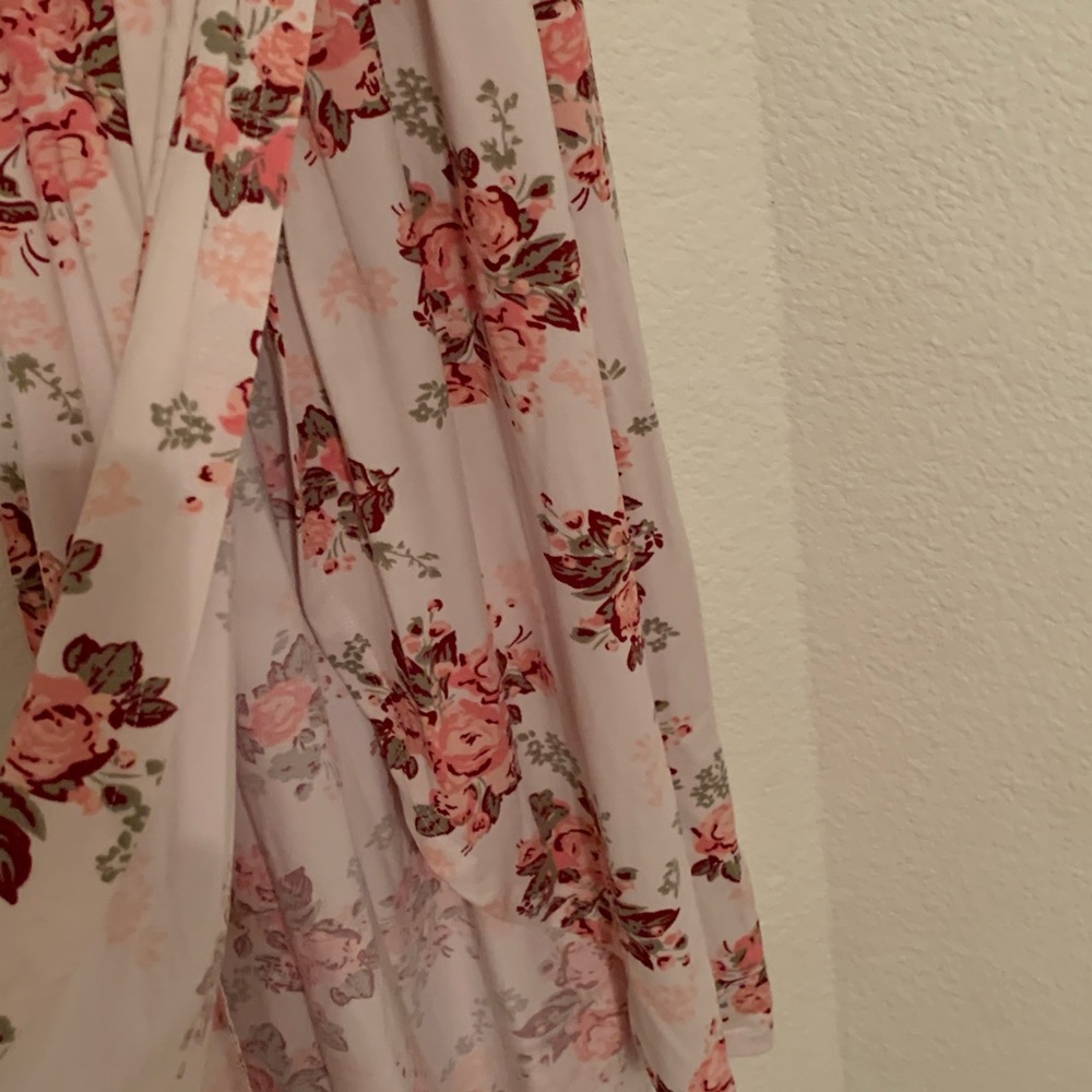 Dress - Picture 2 of 6